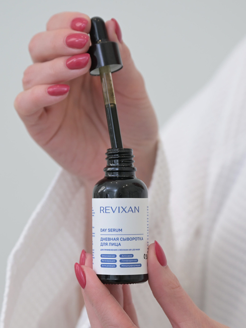 Фото аппарата REVIXAN HOME LED SERUM №0