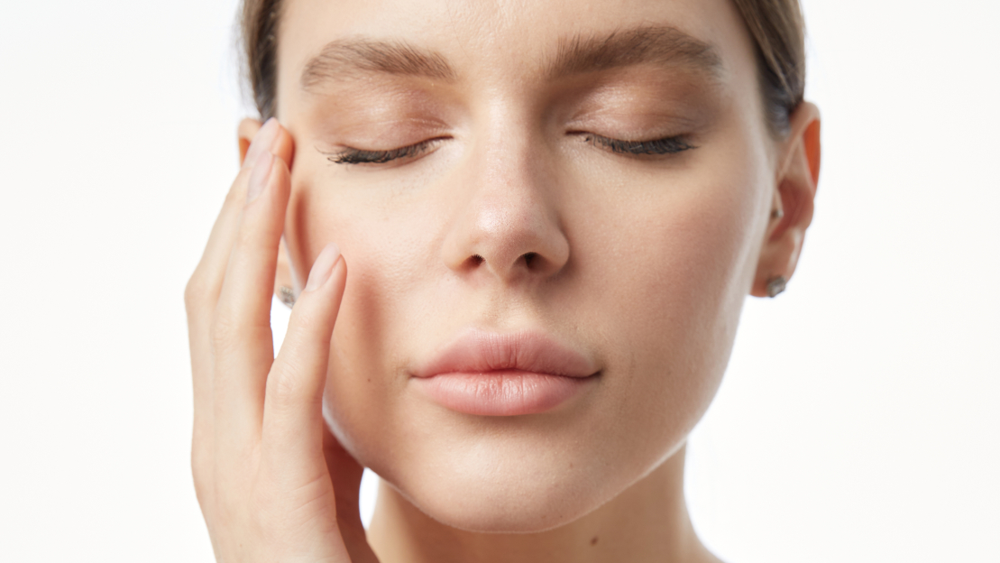 Красивая девушка